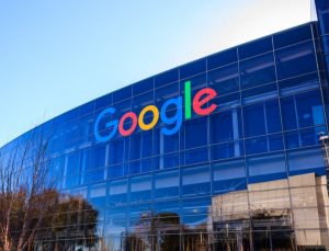 Google konum gizliliği ihlali nedeniyle  Kaliforniya’da  93 milyon dolar ödeyecek