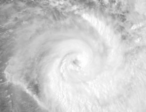 Japonya’da büyük panik: Nanmadol tayfunu geliyor