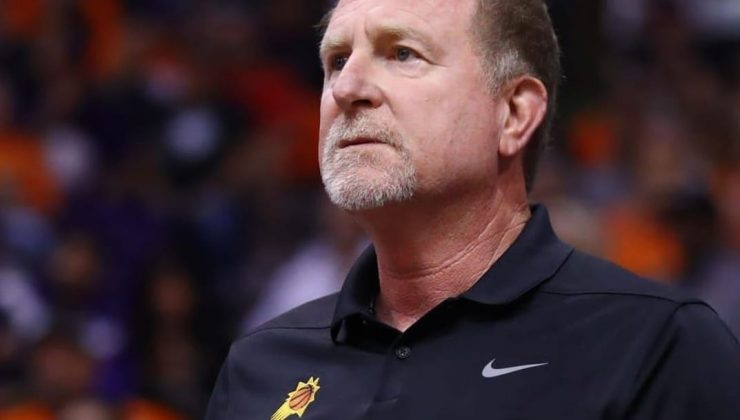 Phoenix Suns’ın sahibi Robert Sarver’a NBA’den büyük ceza