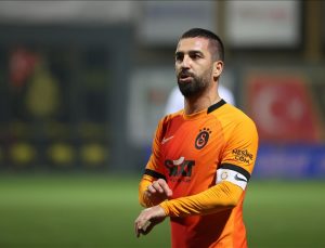 Galatasaray, Arda Turan’a jübile düşünüyor