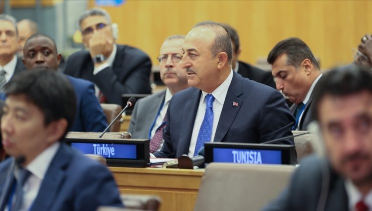 Çavuşoğlu, BM 77. Genel Kurulu Başkanı Körösi ile görüştü