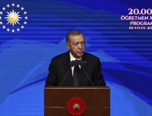 Cumhurbaşkanı Erdoğan: Eğitimi gündelik siyasete meze yapmak doğru yaklaşım değil