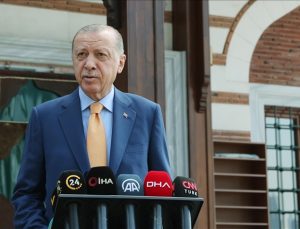 Cumhurbaşkanı Erdoğan: Amerika bizi farklı yollara sevk etmesin!