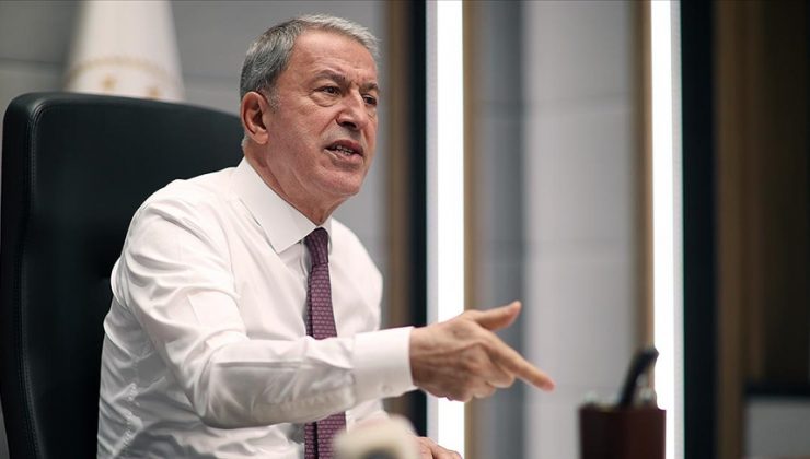 Bakan Akar: Boş boş konuşanlar, ordubozanlar var!