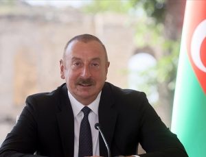 Aliyev’den Karabağ-Nantes paylaşımı: Darmadağın!