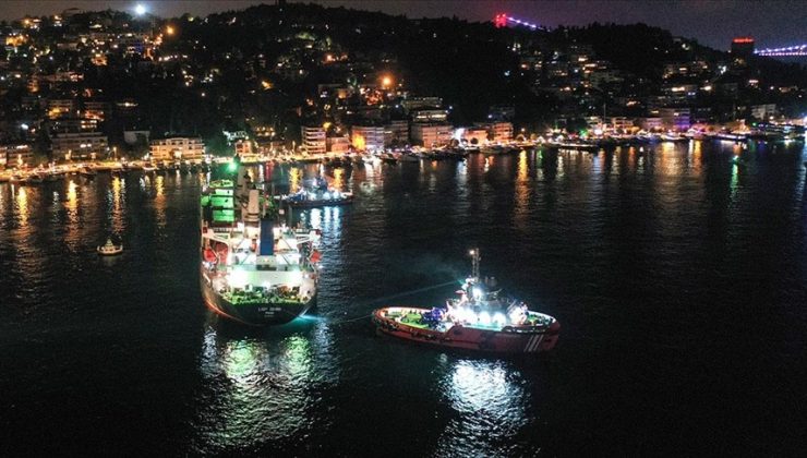 İstanbul Boğazı’nda karaya oturan gemi kurtarıldı