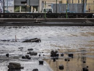 İtalya’da sokaklar sular altında: En az 10 kişi öldü