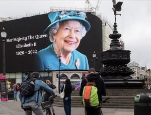 İngiliz basını manşetlerini Kraliçe Elizabeth’e ayırdı