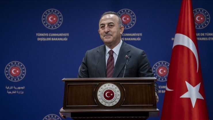 Bakan Çavuşoğlu: Yunan halen kaşımaya, kaşınmaya devam ediyor!