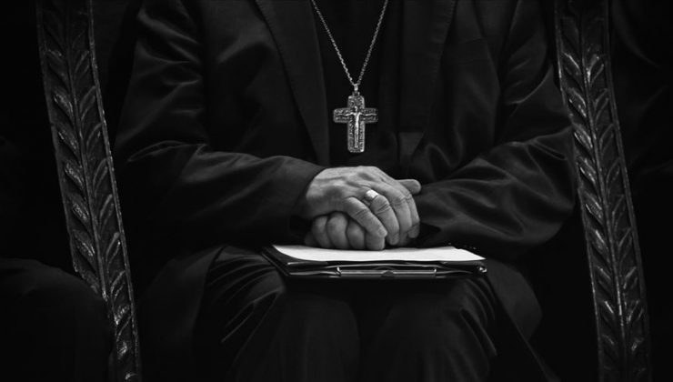 Çocuklara cinsel tacizle suçlanan rahip gözaltına alındı