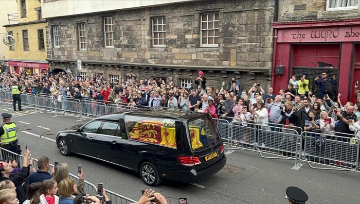 Kraliçe Elizabeth’in cenazesi İskoçya’da
