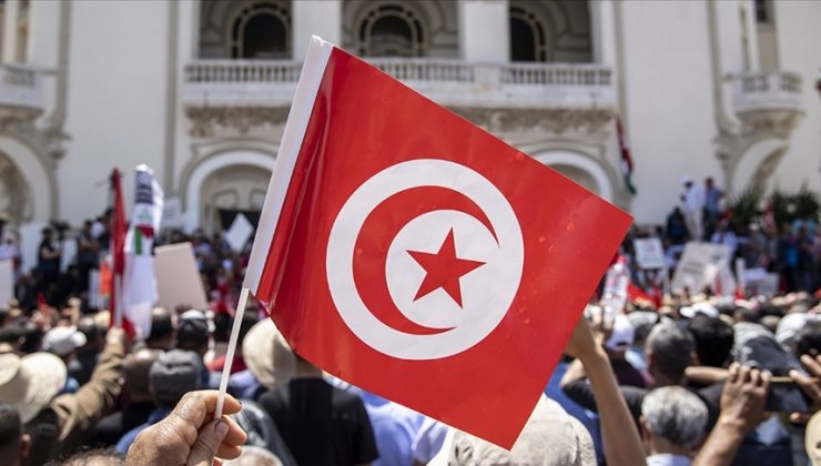 Tunus’ta genel seçimleri boykot edecekler