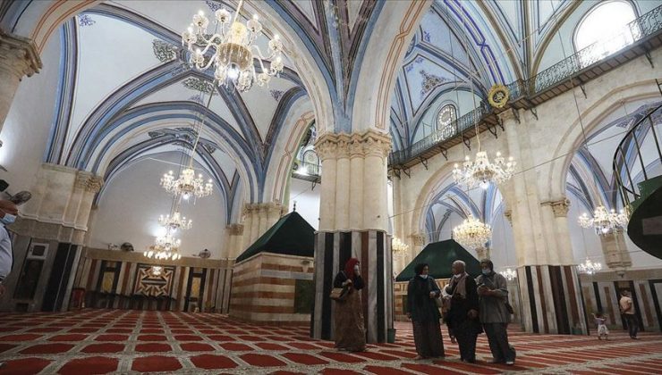 İsrail, Yahudilerin dini bayramında cami kapattı