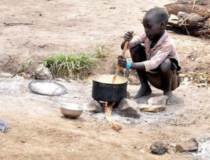 Doğu Afrika’da her 36 saniyede bir kişi açlıktan ölebilir