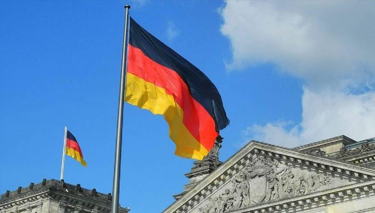 Almanya’da ‘gizli’ ibareli ‘NSU dosyalarının’ yayımlanmasının ardından suç duyurusu