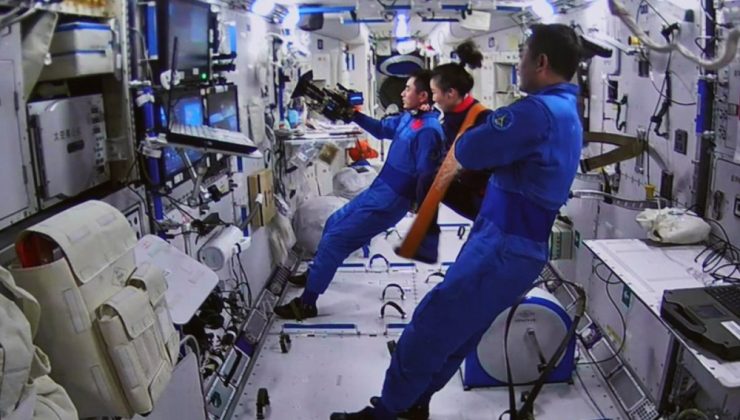 Uzay çalışmalarını hızlandıran Çin, yeni astronotlar alacak