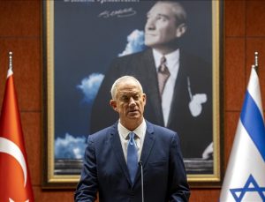 İsrail Savunma Bakanı Gantz: Türkiye küresel bir aktör