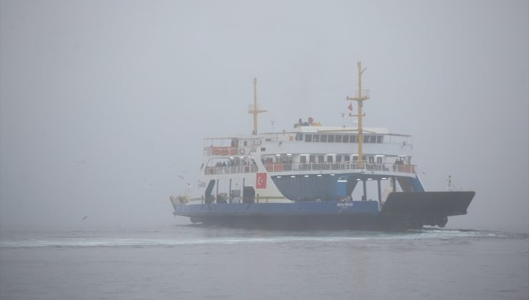 Çanakkale Boğazı transit gemi geçişlerine kapatıldı