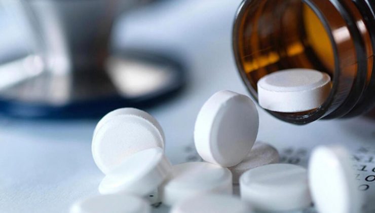 Kanada uyuşturucu üretip satmaları için ilaç şirketlerine izin verdi