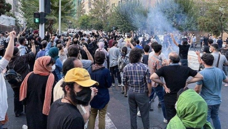 İran’da Mahsa Emini’ni protestoları sürüyor