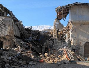 Depremde ölen bazı kişiler kusurlu bulundu!