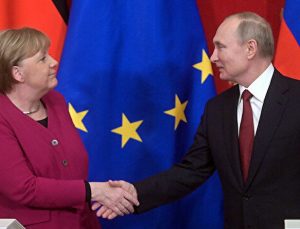 Merkel: Kalıcı barış ancak Rusya ile mümkün