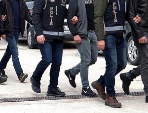 İstanbul’da FETÖ şüphelisi 18 kişi gözaltına alındı