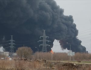 Rusya: Ukrayna’da petrol rafinerisini imha ettik