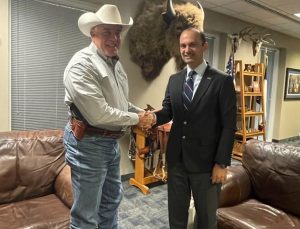 Başkonsolos Varlı, Collin County şerifi ile bir araya geldi