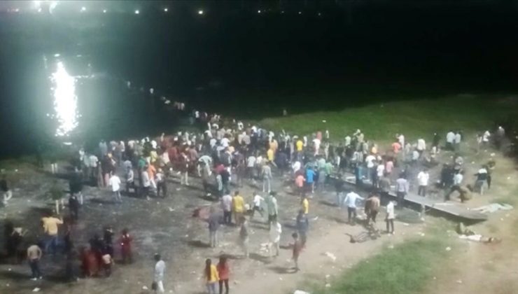 Hindistan’da köprü çöktü: Ölü sayısı 141’e yükseldi
