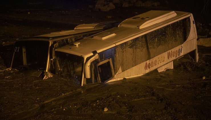 İtalya’nın Ischia Adası’ndaki heyelanın ardından 7 cesede ulaşıldı