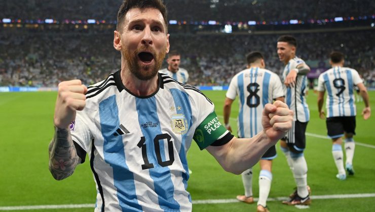 Messi ve Arjantin için kupa yeni başlıyor