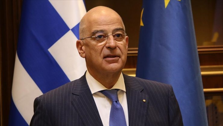 Yunanistan Dışişleri Bakanı Dendias’a “Konstantinopol” tepkisi