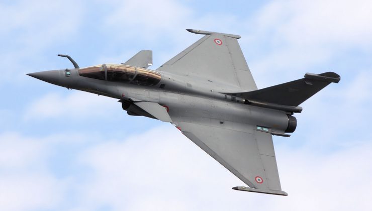 Hindistan, Fransız yapımı Rafale uçaklarına ihtiyacı olduğunu açıkladı