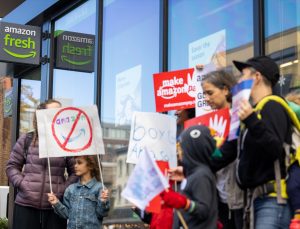 Washington’da Amazon işçilerinden protesto