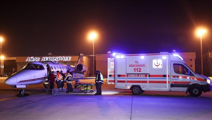 Suudi Arabistan’da rahatsızlanan iki Türk vatandaşı ambulans uçakla İstanbul’a getirildi
