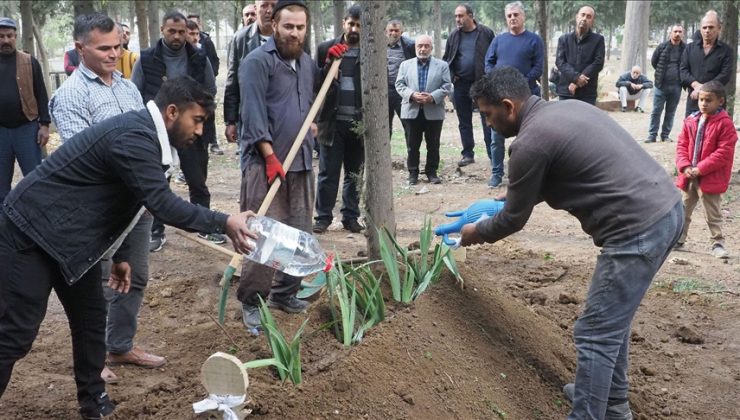 Yunanistan’da vefat eden Türk işçi, 40 gün sonra memleketi Balıkesir’de defnedildi