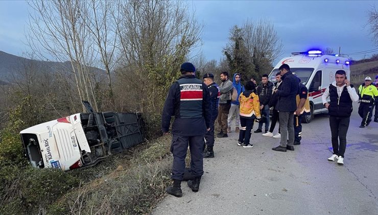 Bartın’da yolcu otobüsü devrildi: 40 yaralı