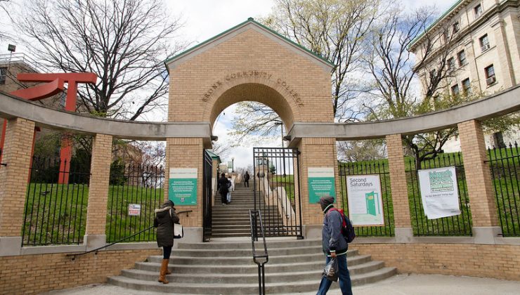 Bronx Community College’de derslere “soğuk” molası