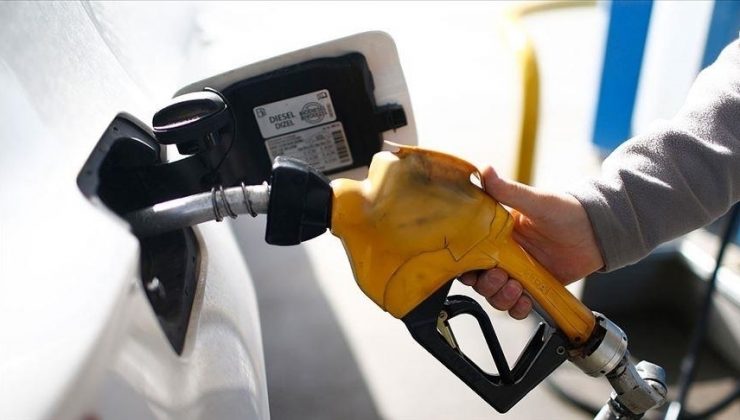 Biden yönetimi, rezervlerden benzin satışına başlıyor