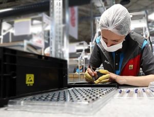 Foxconn, Çin’deki iPhone fabrikasında işçilerle yaşanan sorun nedeniyle özür diledi