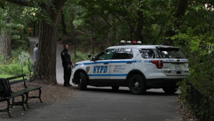 Central Park’ta kendini astı!