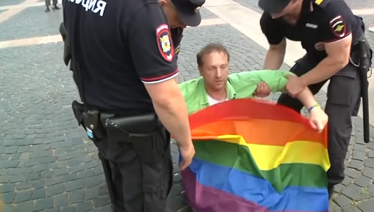 Rus Parlamentosu’ndan LGBT propagandası kararı