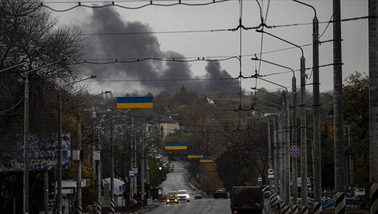 Ukrayna’nın çeşitli şehirlerine hava saldırıları düzenlendi