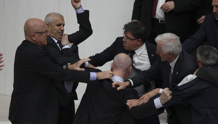 Mecliste bütçe kavgası, İYİ Parti Trabzon Milletvekili Hüseyin Örs yaralandı