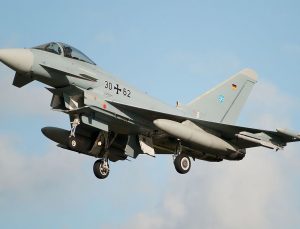 İtalyan Hava Kuvvetleri’ne ait Eurofighter Typhoon savaş uçağı düştü