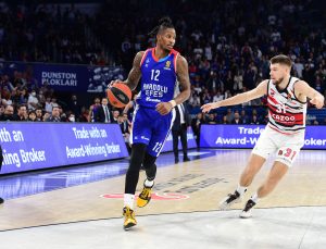 Anadolu Efes yara aldı