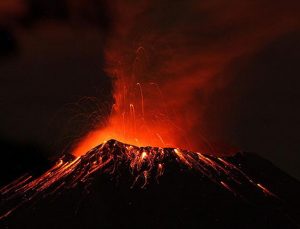 Popocatepetl Yanardağı 87 kez patladı