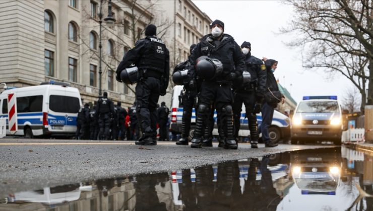 Almanya’da darbe planı: Polis harekete geçti!