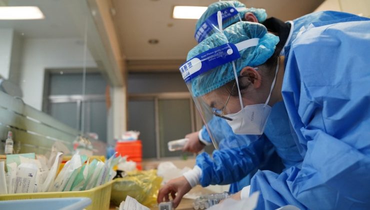 Çin, Kovid-19’a karşı ilk mRNA aşısına acil kullanım onayı verdi